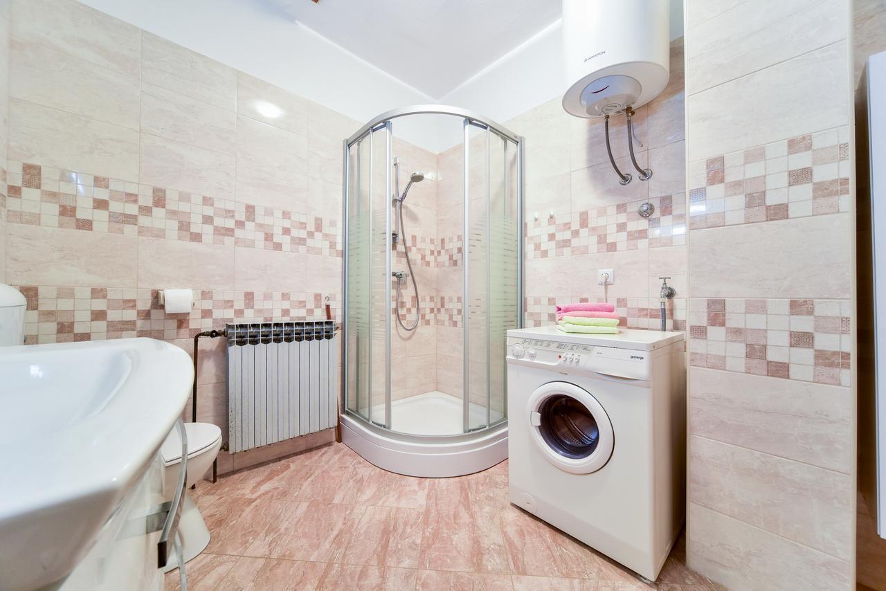 Apartment Josip Slivnica エクステリア 写真