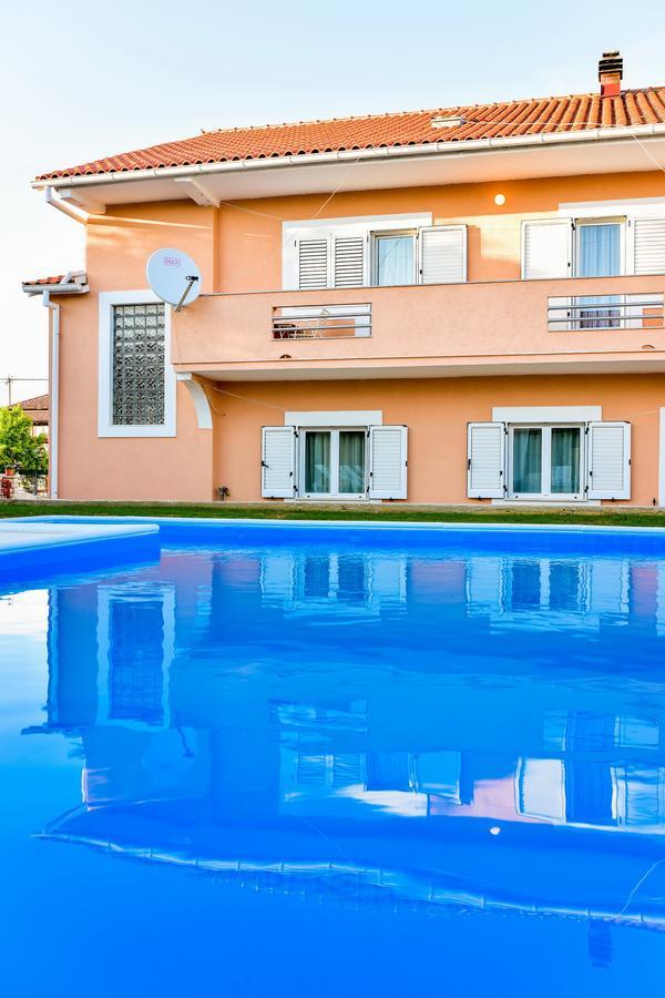 Apartment Josip Slivnica エクステリア 写真
